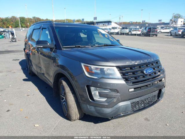  Salvage Ford Explorer