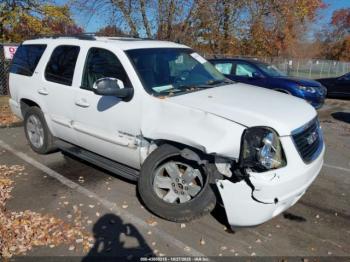  Salvage GMC Yukon