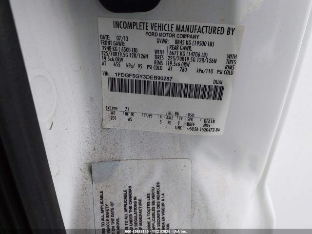 Ford F-550 Xl Image 15