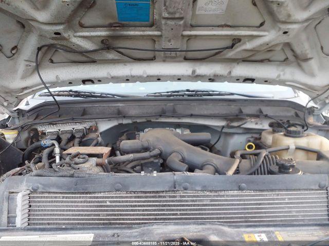 Ford F-550 Xl Image 4