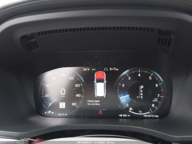 Volvo XC60 T6 Inscription Image 8