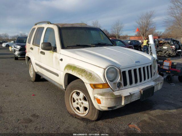 Salvage Jeep Liberty