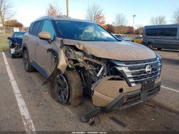  Salvage Nissan Rogue