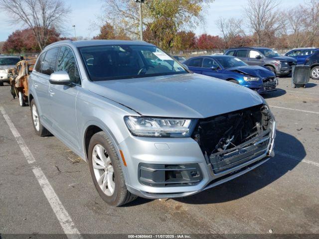  Salvage Audi Q7