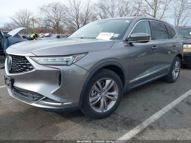 Acura MDX Standard Image 9