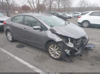  Salvage Kia Forte