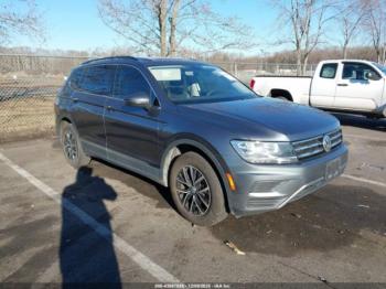  Salvage Volkswagen Tiguan