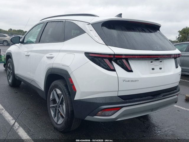 Hyundai TUCSON Sel Convenience Image 3