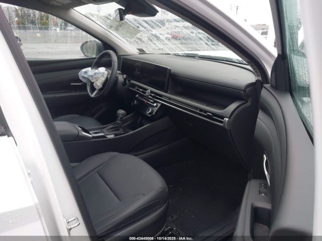 Hyundai TUCSON Sel Convenience Image 4