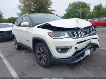  Salvage Jeep Compass