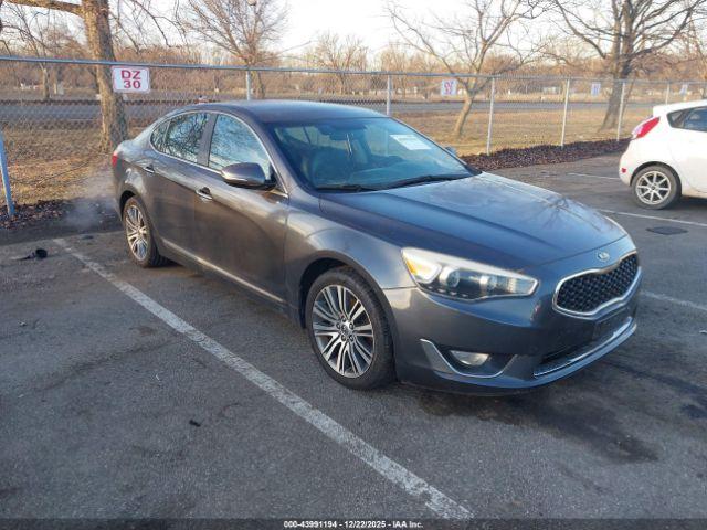  Salvage Kia Cadenza