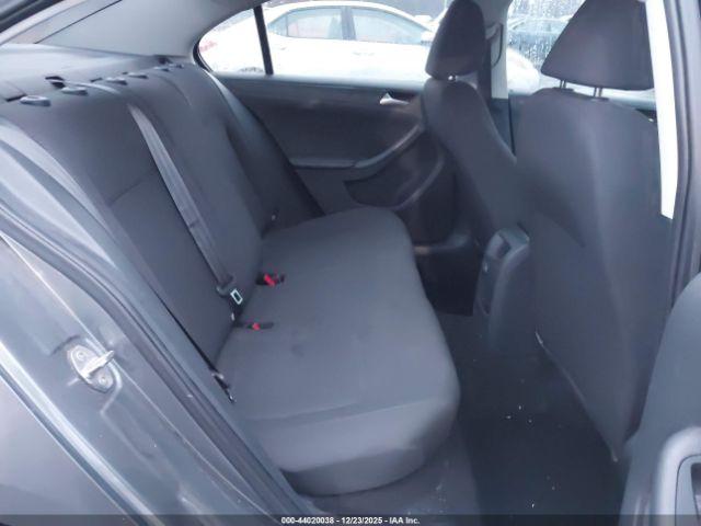 Volkswagen Jetta 1.4t S Image 5