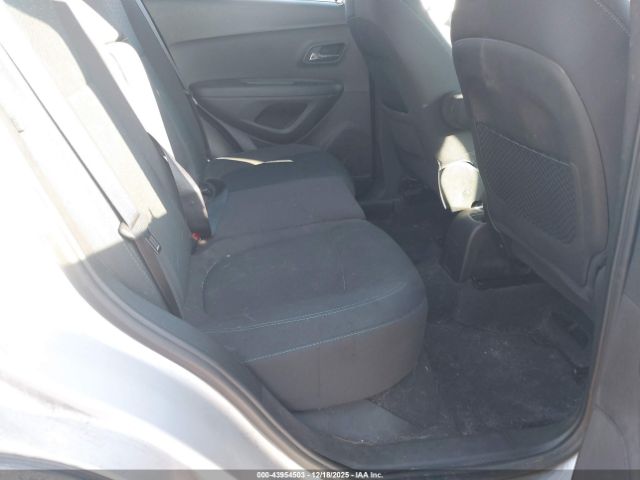 Chevrolet Trax 1ls Image 9