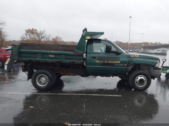 Dodge Ram 3500 St Image 9