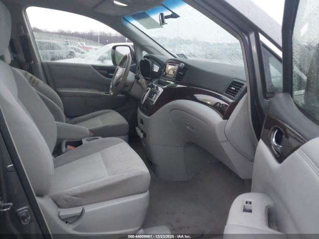 Nissan Quest Image 4