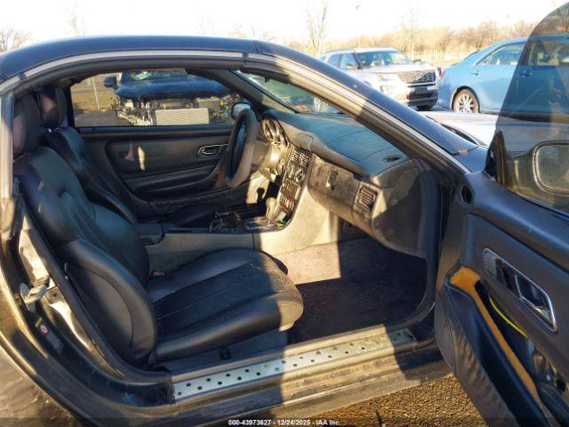 Mercedes-Benz Slk-class Kompressor Image 11