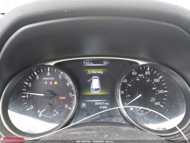 Nissan Rogue S Image 5