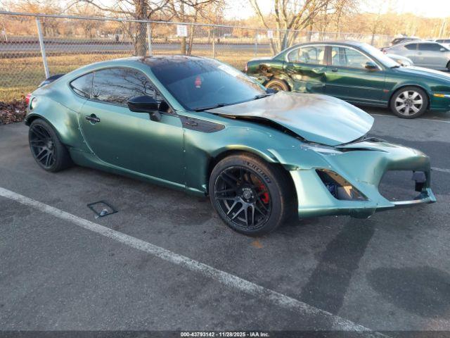  Salvage Scion FR-S