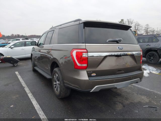 Ford Expedition Xlt Image 4