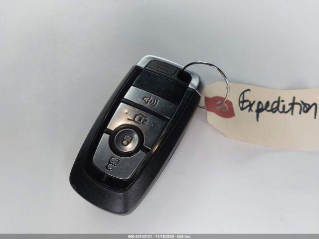 Ford Expedition Xlt Image 6