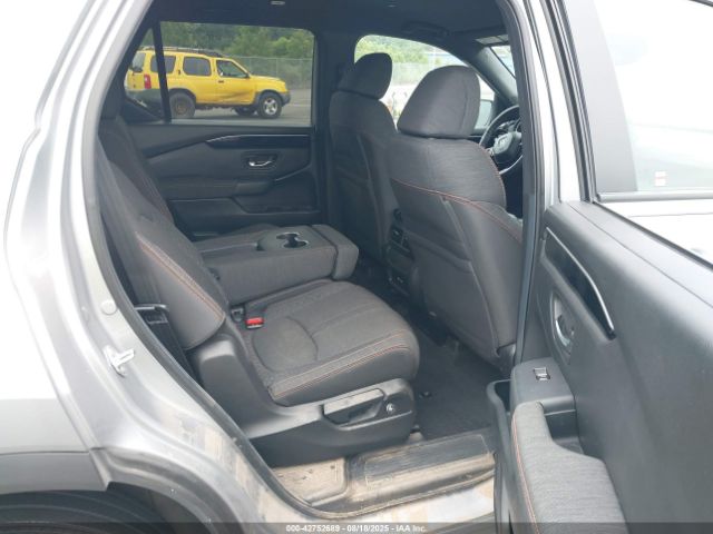 Honda Pilot Sport Image 8