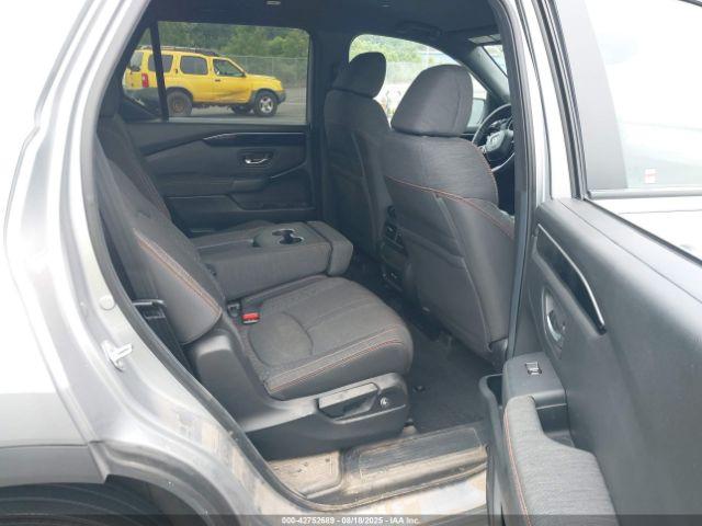 Honda Pilot Sport Image 8