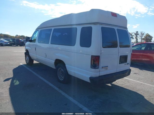 Ford E-350 Commercial Image 4