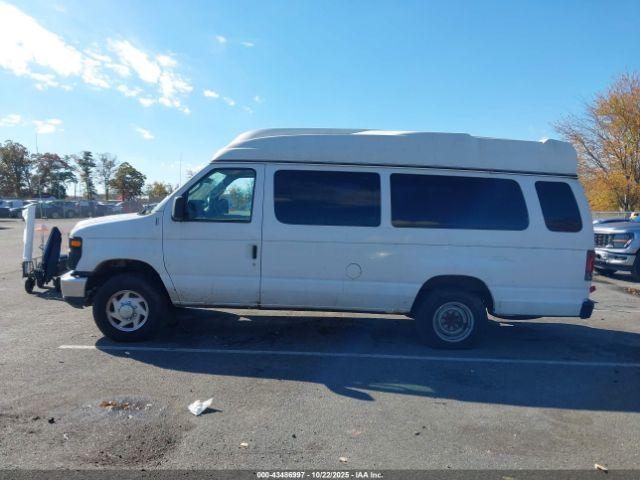 Ford E-350 Commercial Image 3
