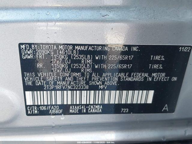 Toyota RAV4 Xle Image 14