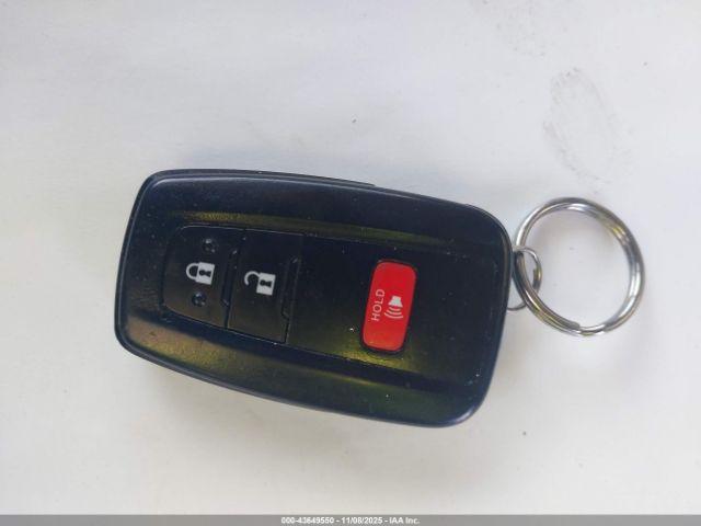 Toyota RAV4 Xle Image 11