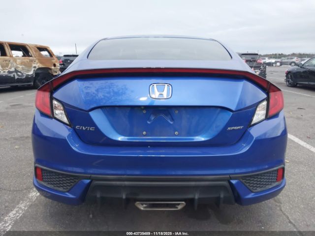 Honda Civic Sport Image 13