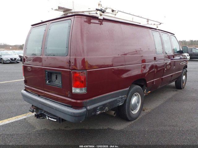 Ford E-250 Image 10
