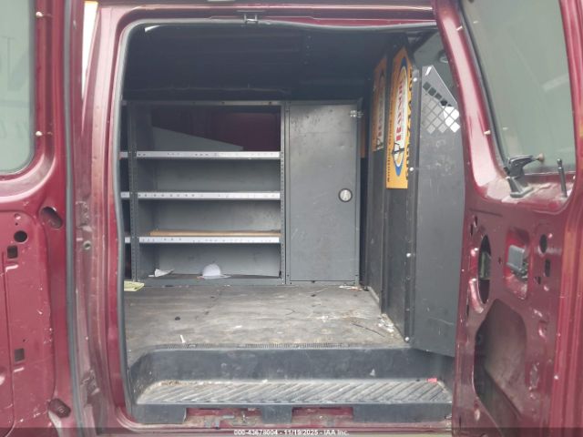 Ford E-250 Image 7