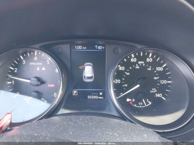 Nissan Rogue Sv Image 14