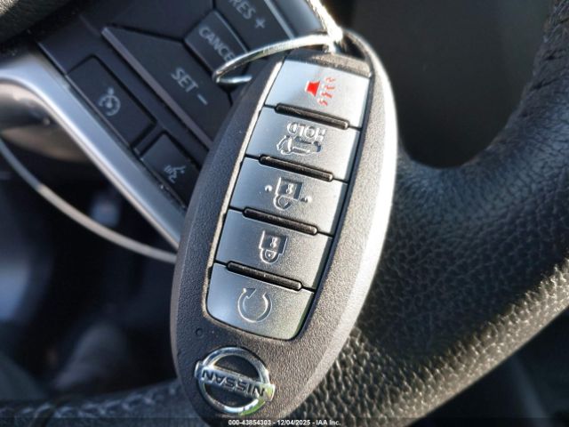 Nissan Rogue Sv Image 11