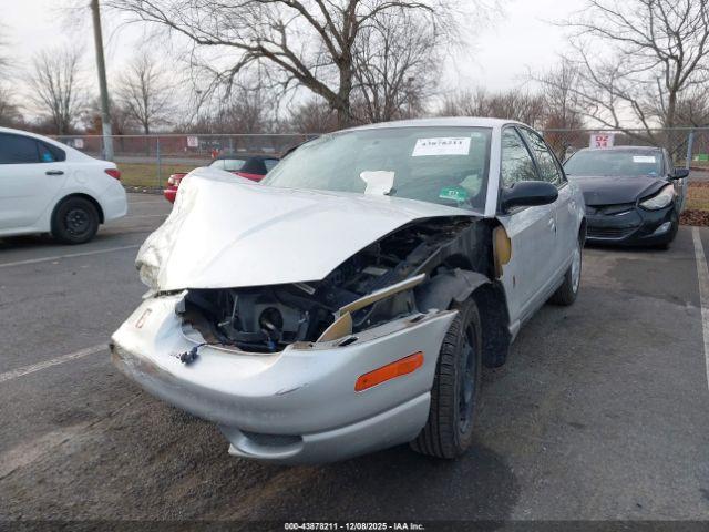 Saturn S-Series Sl2 Image 2