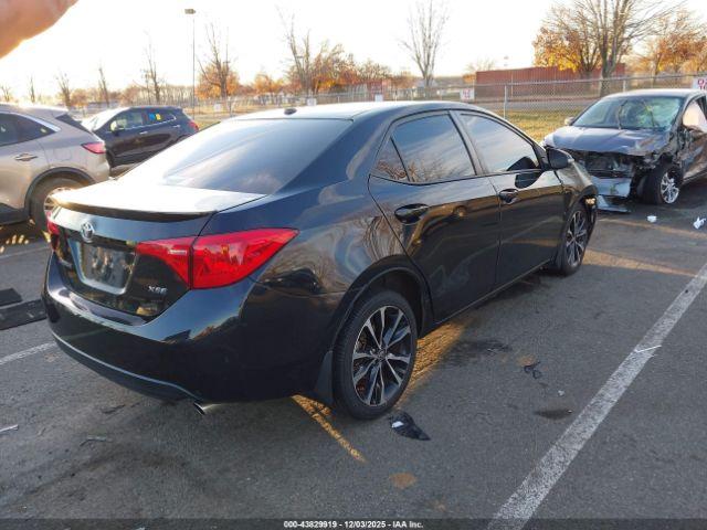 Toyota Corolla Xse Image 3