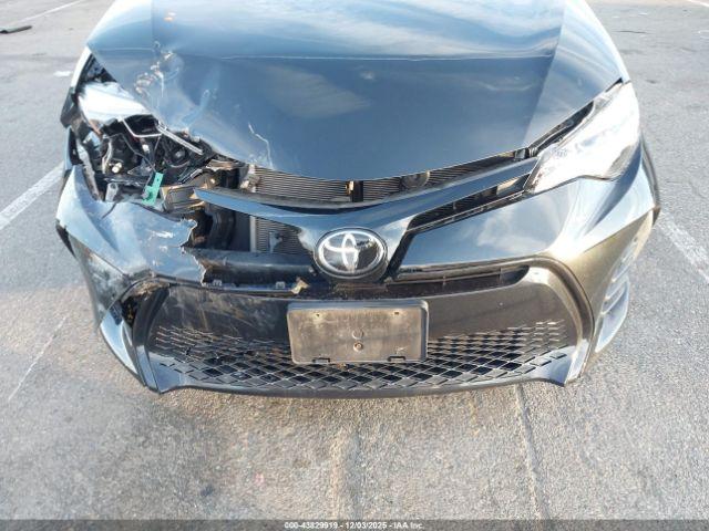 Toyota Corolla Xse Image 15