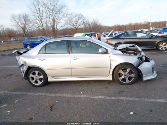 Toyota Corolla S Image 14
