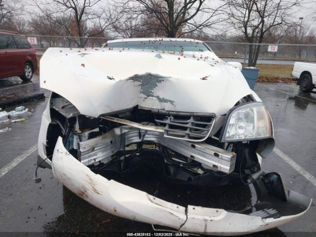 Cadillac DeVille Dhs Image 15