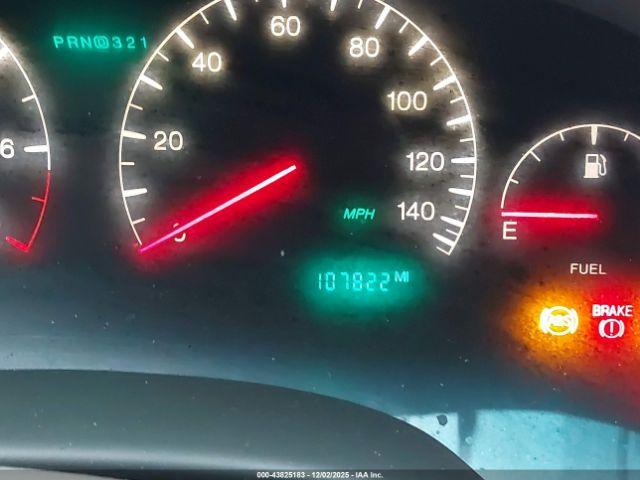 Cadillac DeVille Dhs Image 4