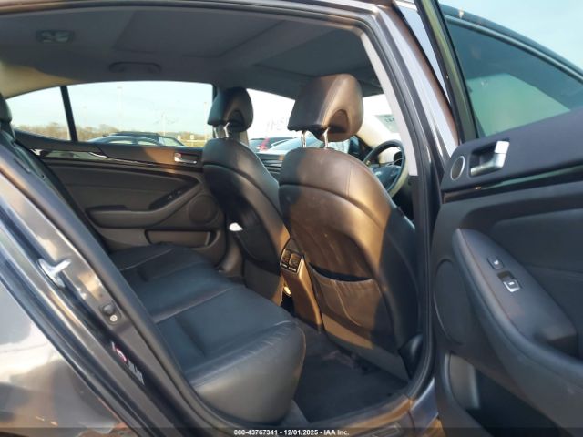 Kia Cadenza Premium Image 2