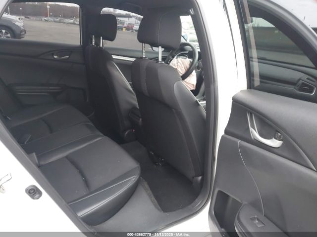 Honda Civic Sport Image 11