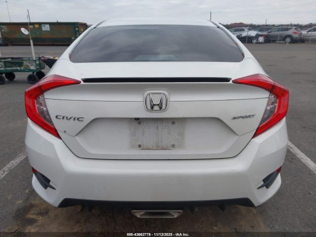 Honda Civic Sport Image 10