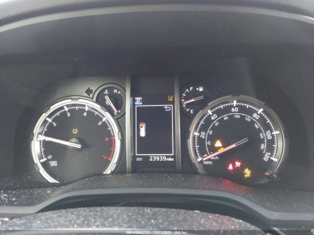 Toyota 4Runner Trd Off Road Premium Image 7