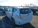 Toyota Prius v Three Image 16