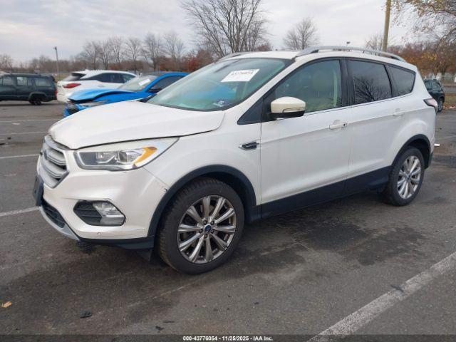 Ford Escape Titanium Image 5