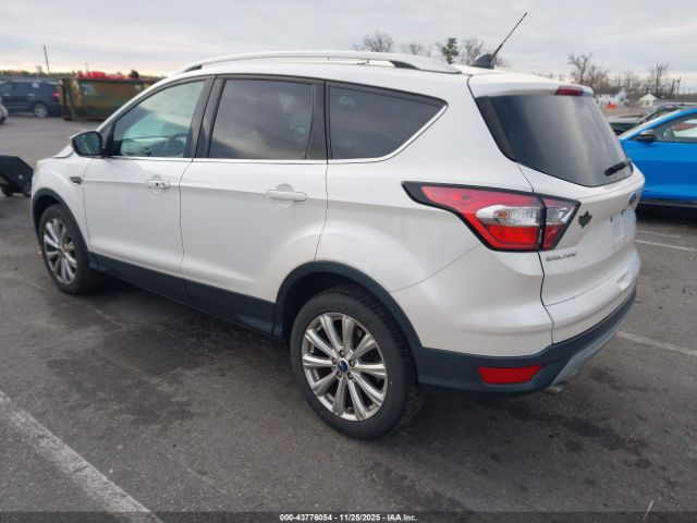 Ford Escape Titanium Image 8