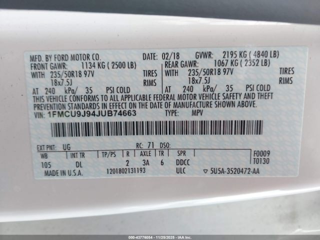 Ford Escape Titanium Image 17