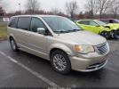 Chrysler Town & Country Touring-l Image 1